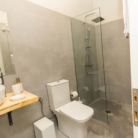 Dohos Skiathos Guest house